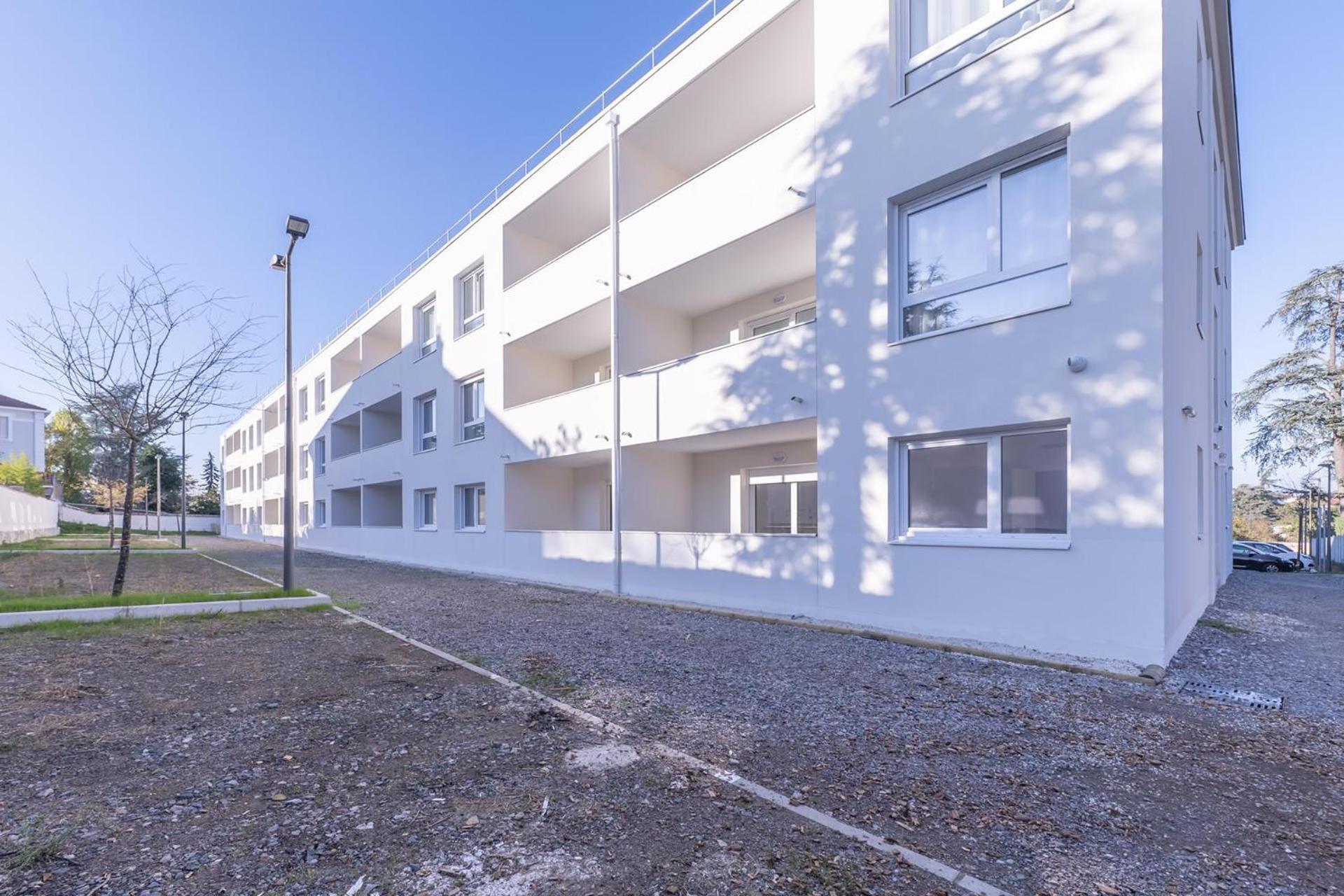 Ovelia Andrezieux-Boutheon - Les Demeures Du Forez Exterior foto
